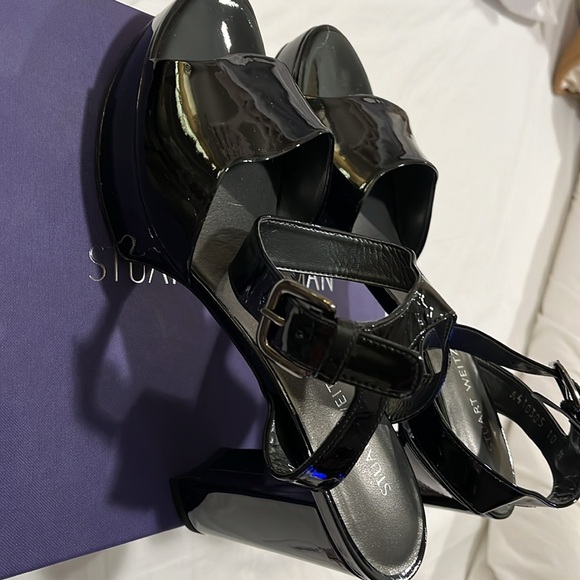 Stuart Weitzman Real Deal Black patent leather NEVER WORN Platform heels. - Picture 3 of 8